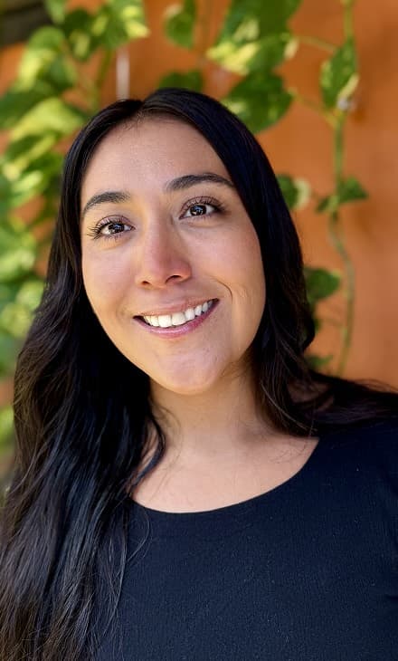 Baby generator input: mother's photo for AI baby face prediction