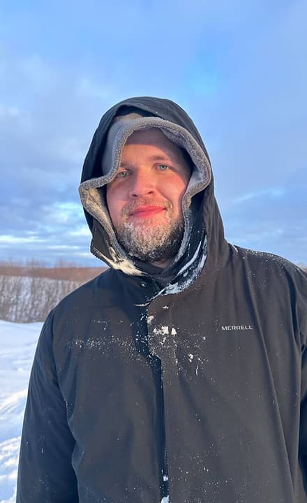 Free queue example — father’s input photo